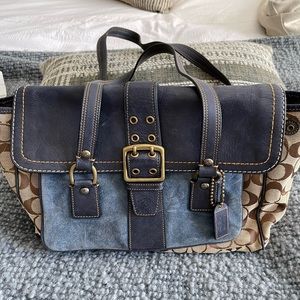 Coach purse.